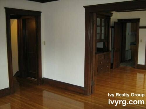 Building Photo - 28 Commonwealth Rd