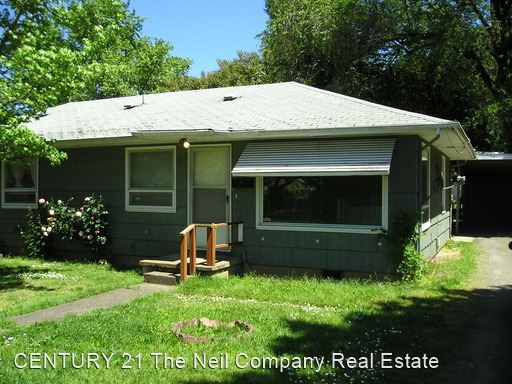Primary Photo - 1023 W Fairhaven St