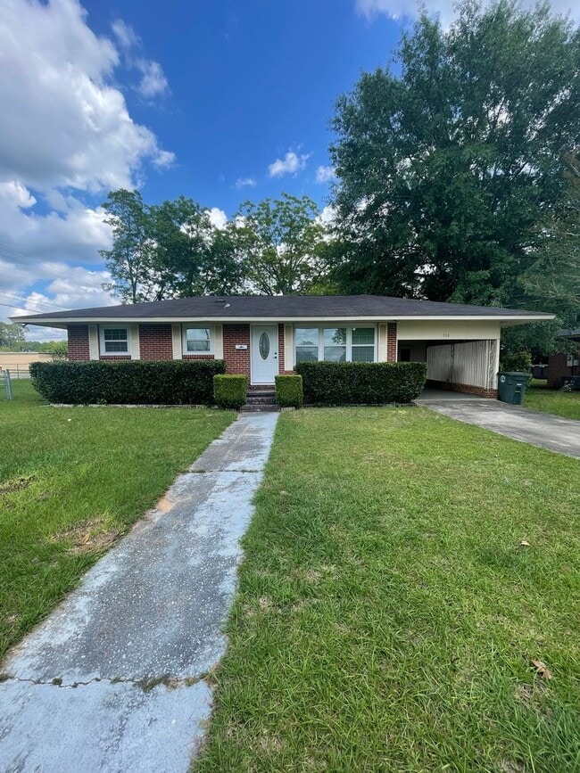 Building Photo - 118 Circle Dr