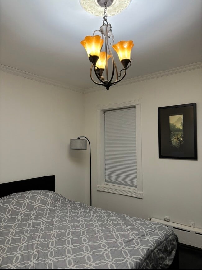 Building Photo - 25 Gelston Ave