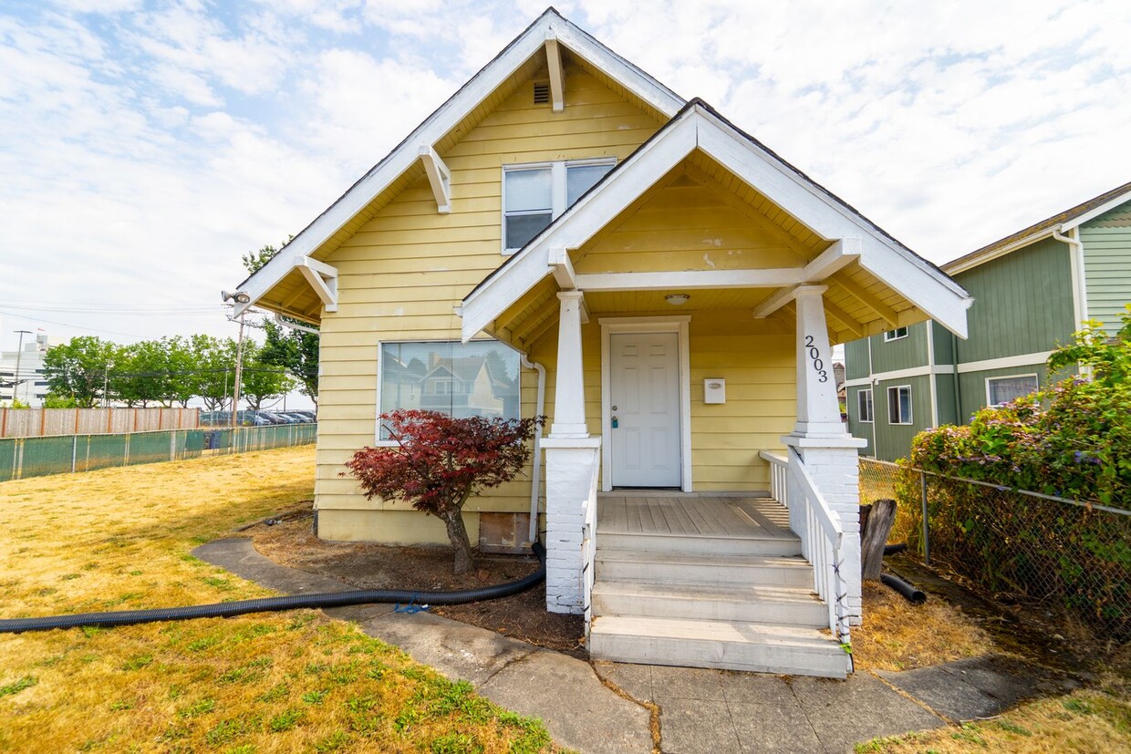 Primary Photo - Charming 4bd/2ba Tacoma House for Rent!