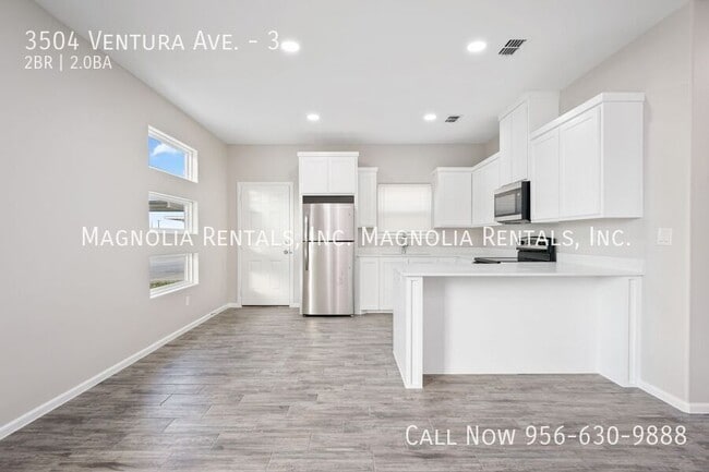 Building Photo - 3504 Ventura Ave