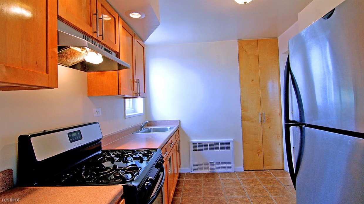 Primary Photo - 3224 Grand Concourse