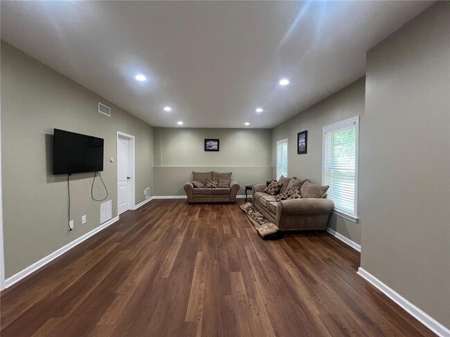 Building Photo - 4715 Trilogy Park Trail NE