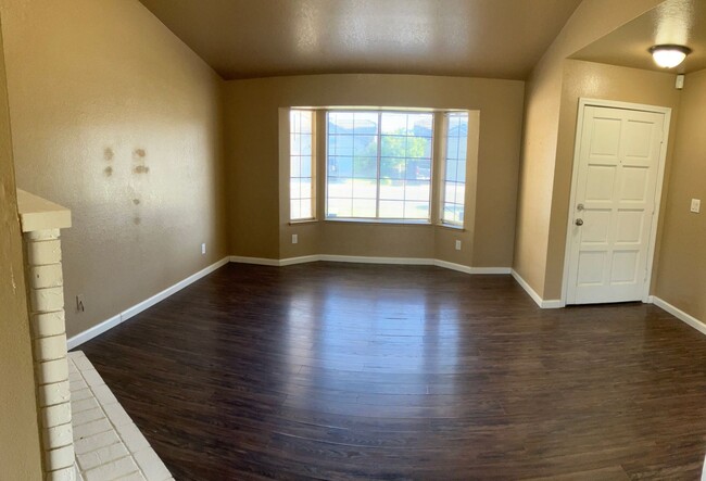 Building Photo - 4505 Endicott Dr