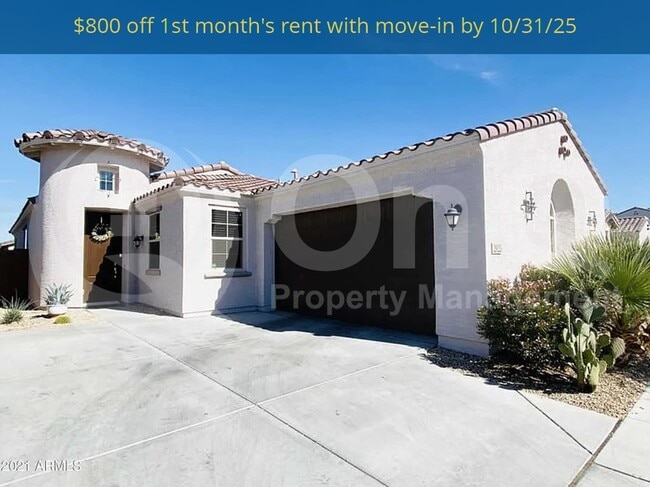 Photo - 2922 E Wayland Dr House