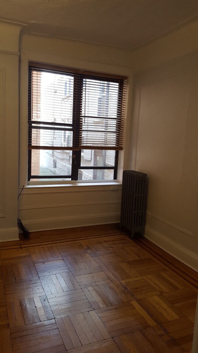 Sala de estar - 6812 Owls Head Ct
