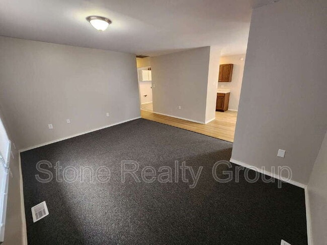 Foto del edificio - 2262 3rd Ave