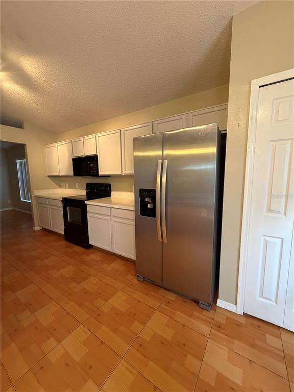 Foto del edificio - 13726 Meadowpark Ave