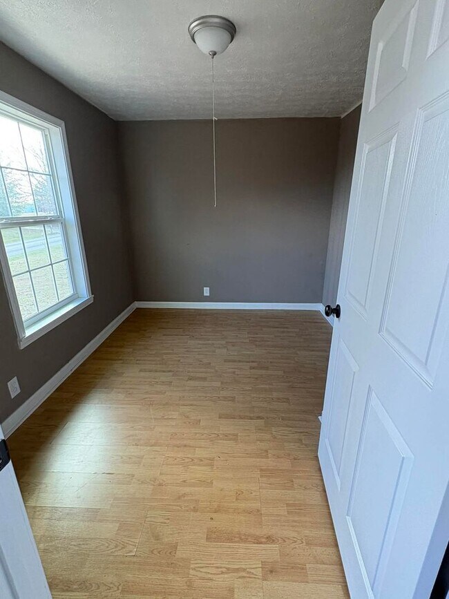 Foto del edificio - 3BR home with basement!