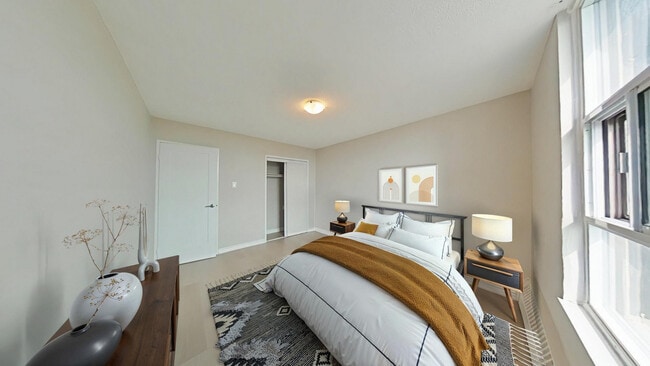 Building Photo - 1251 King Street West