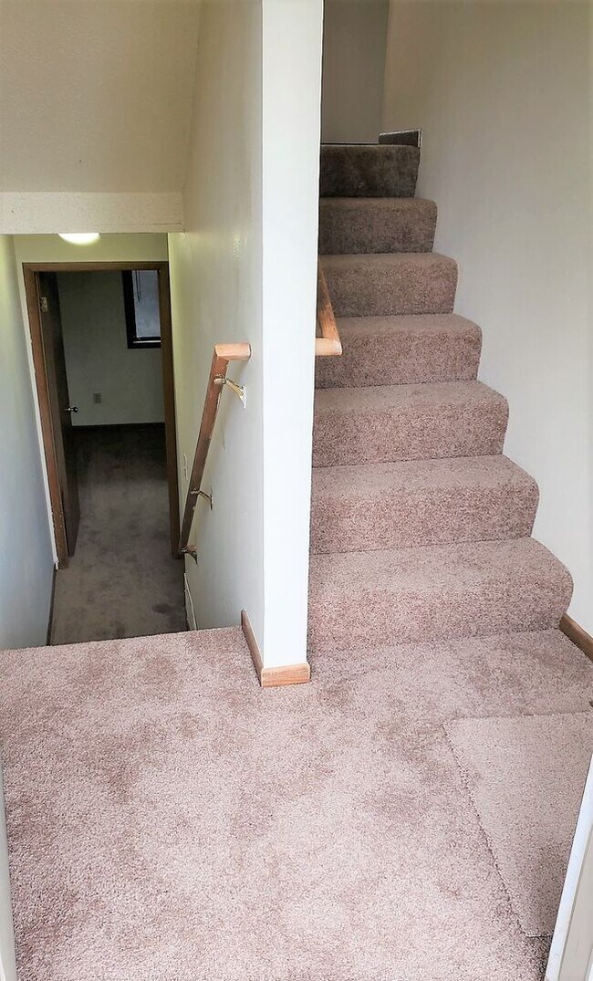Building Photo - $1,475 | 2 Bedroom + Den, 2.5 Bathroom Townhome | NO PETS | Available for August 1st, 2026 Move In!
