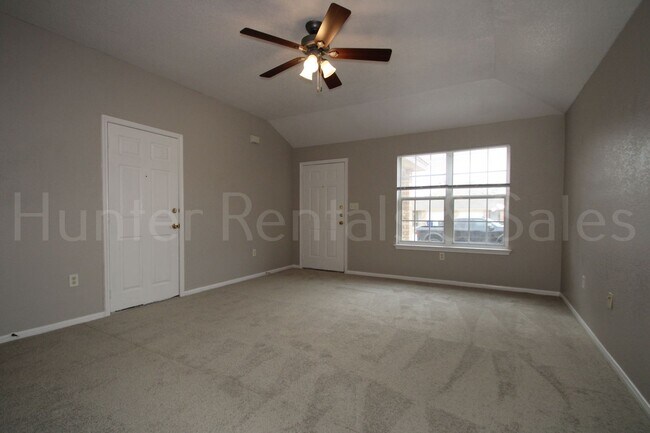 Foto del edificio - Cove Duplex