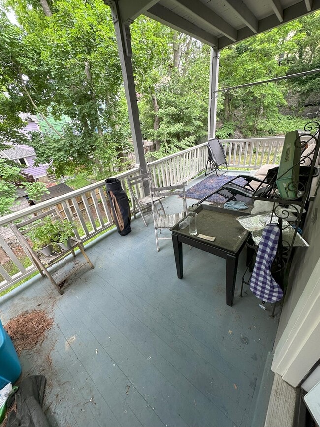 Building Photo - 285 Chestnut Ave