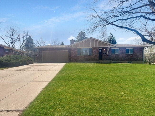 Building Photo - $0 DEPOSIT OPTION, SPACIOUS 5-BEDROOM BRIC...