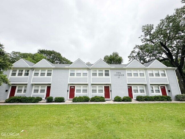 Foto del edificio - 3594 Jefferson St