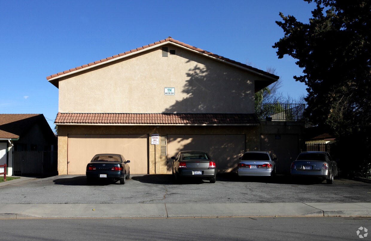 Foto del edificio - 1026 Edgar Ave