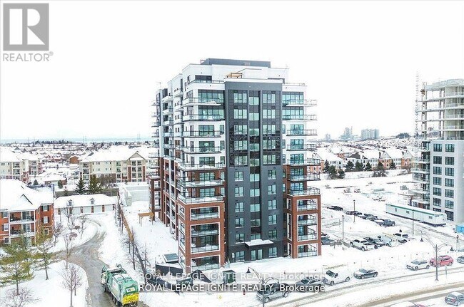 Photo du bâtiment - 55 Clarington Blvd