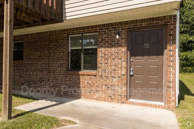 Building Photo - 26 Nicole Ln.