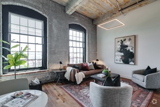 Building Photo - 173 W Berks St