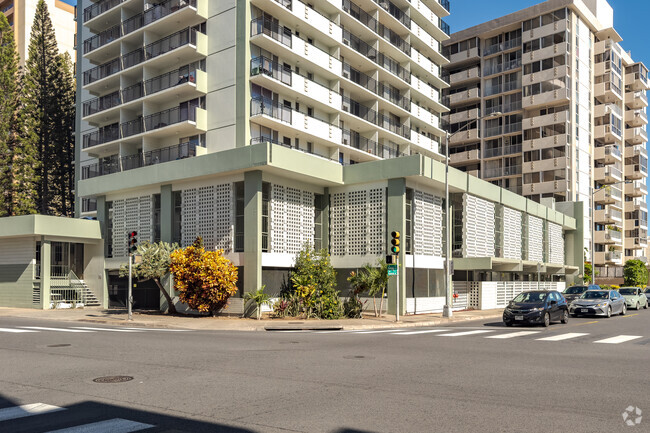 Building Photo - Kapiolani Towers