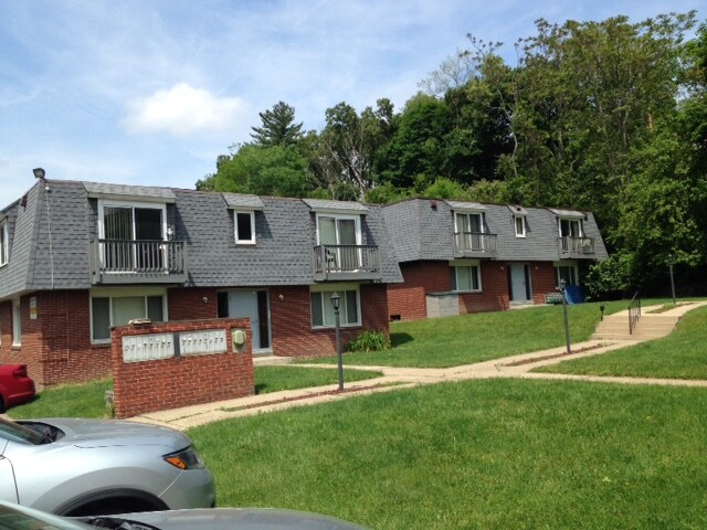 Primary Photo - 306 Maxwell St