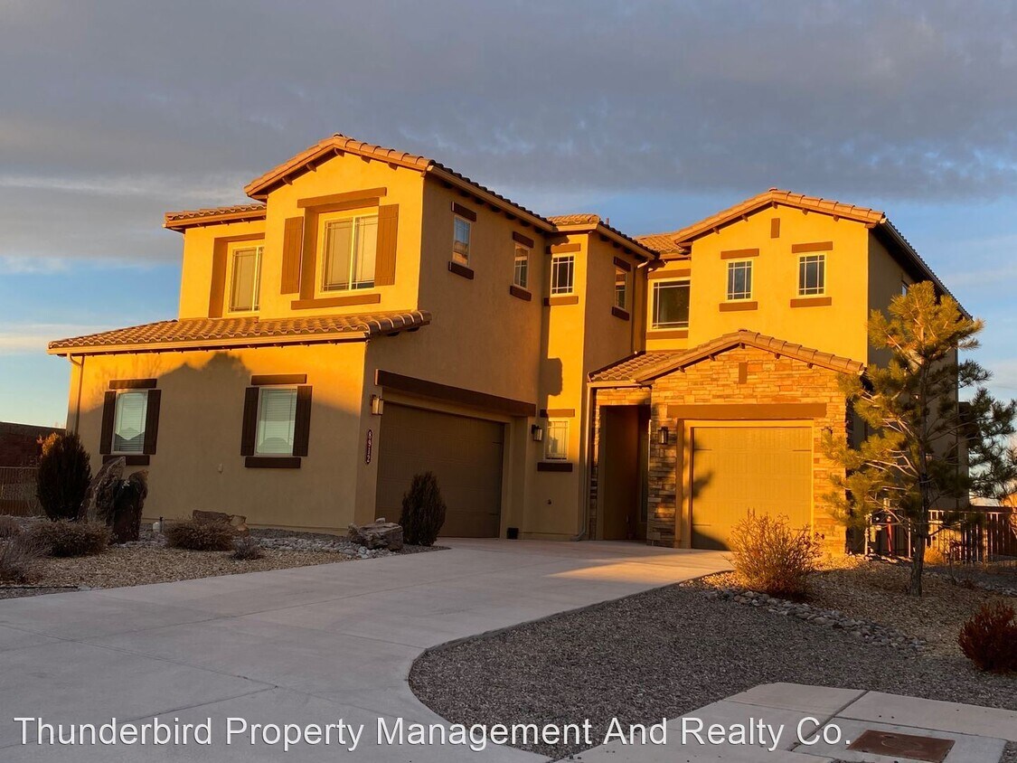 Primary Photo - 4 br, 4 bath House - 8912 Sunhorn Place NW