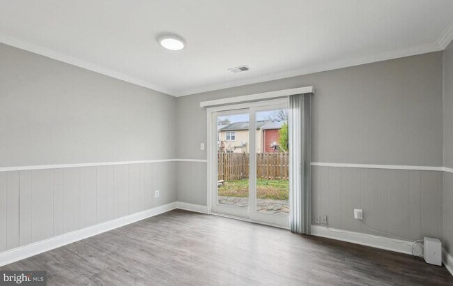 Foto del edificio - 9490 Mooregate Ct