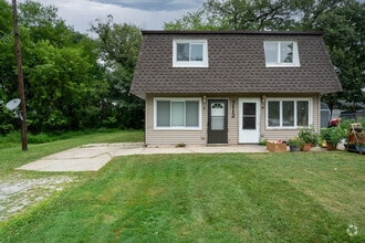 Building Photo - 7112 W 137th Ln