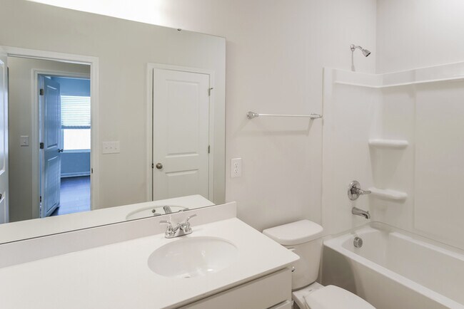 Building Photo - 339 Augustine Dr