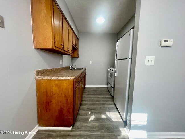 Building Photo - 3409 Prestwood Dr