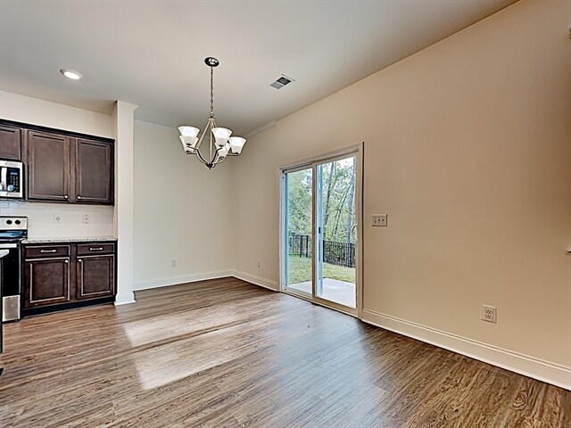 Foto del edificio - 129 Sweetgum Drive