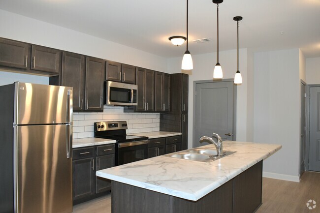 Two Bedroom Kitchen - The Jewel Summit Pointe