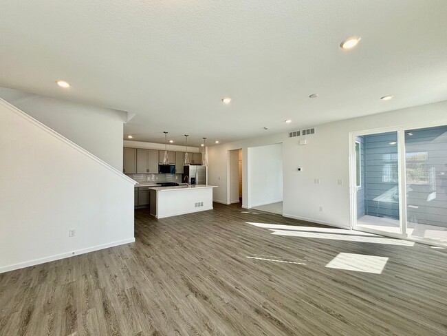 Building Photo - Brand New 3-Bed, 2.5-Bath Home in South Fo...