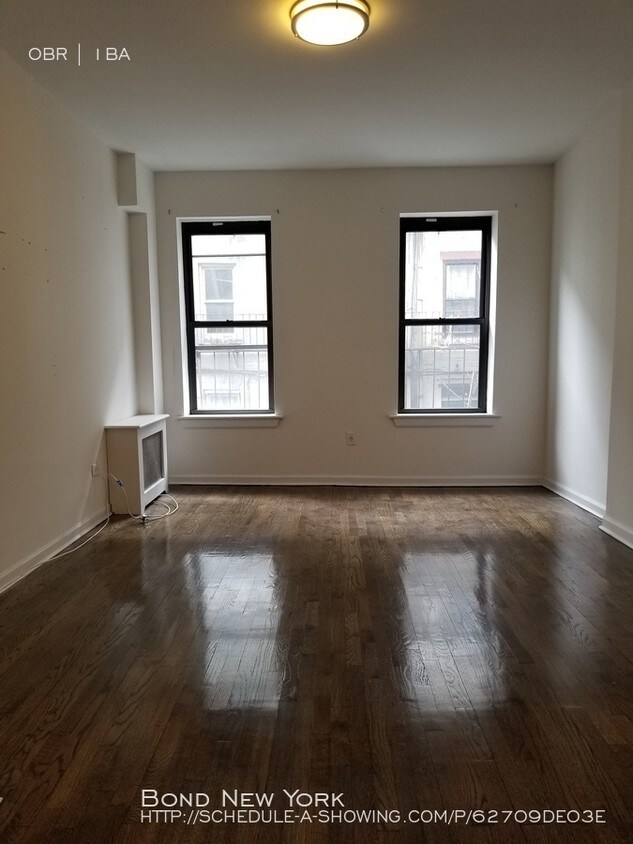 Primary Photo - 226 E 89th St