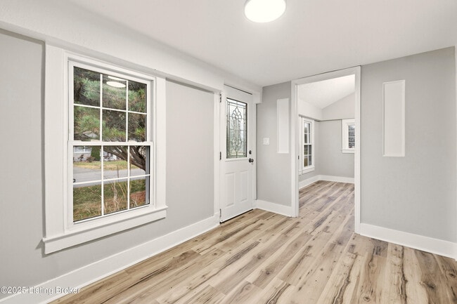 Building Photo - 7173 Beechland Ave