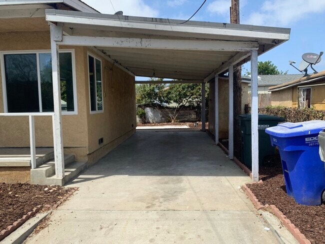 Building Photo - 2720 Granger Ave