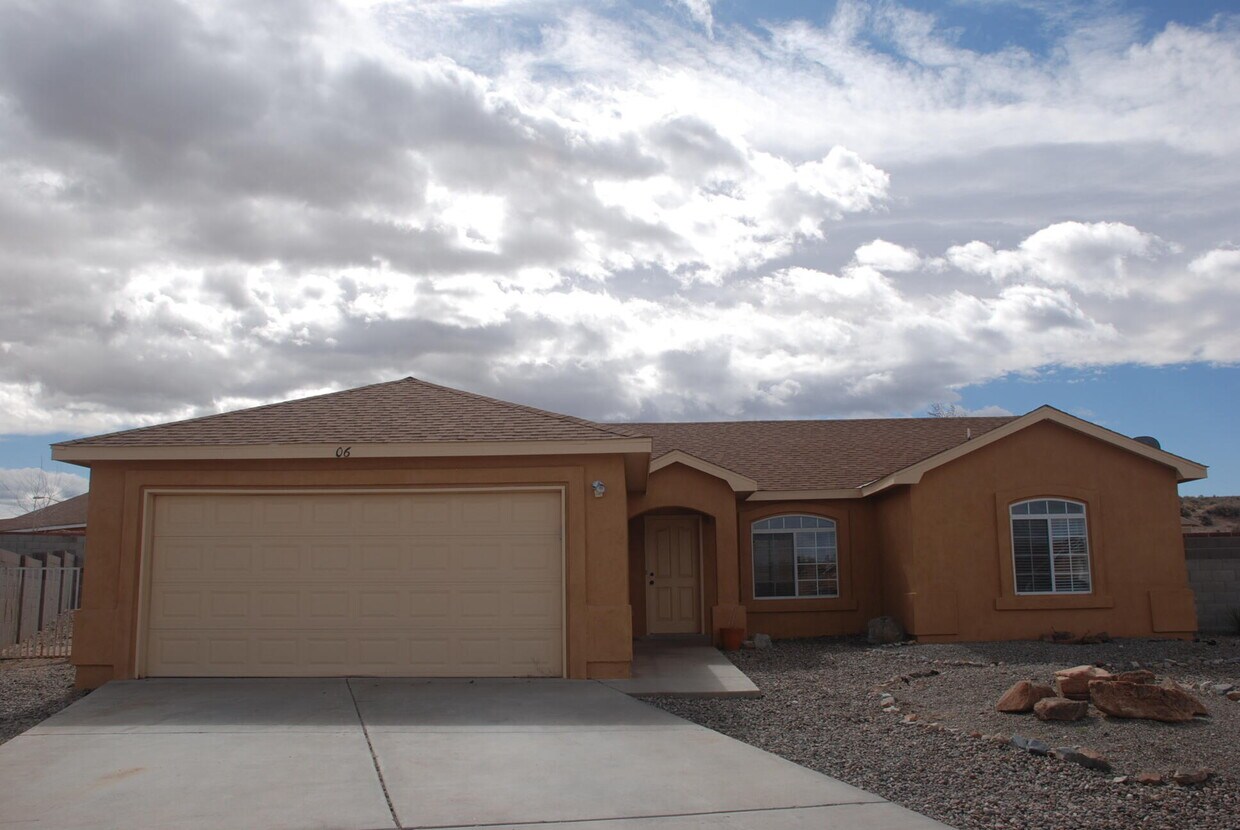 6 Romans Pl, Los Lunas, NM 87031 House Rental in Los Lunas, NM