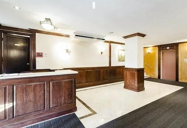 Building Photo - 10 Huron Ave