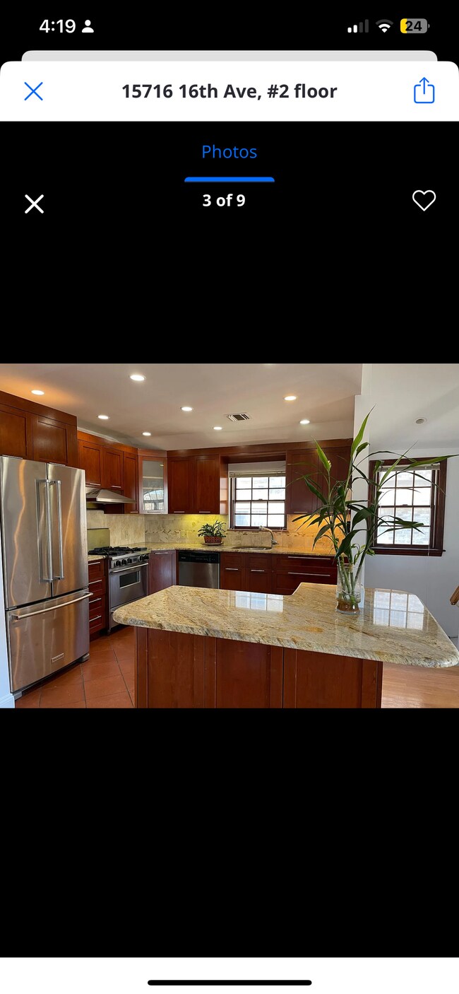 Foto del edificio - 15716 16th Ave