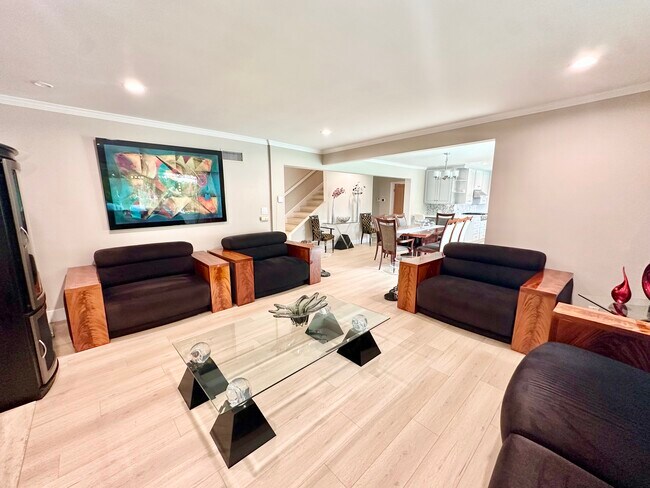 Foto del edificio - 4523 Grimes Pl