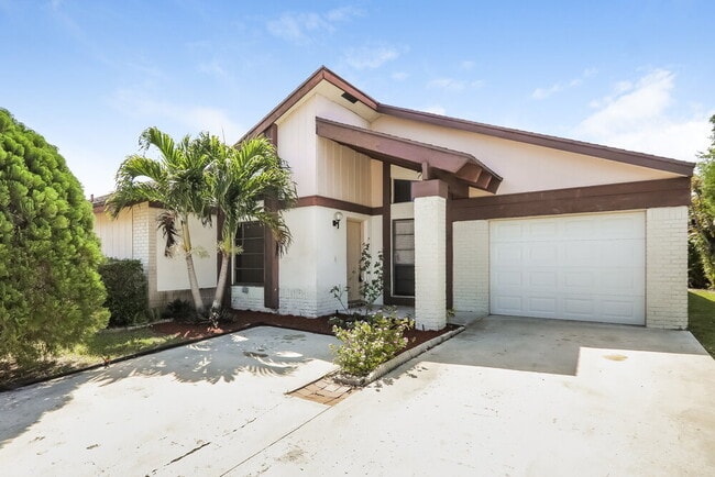 Building Photo - 11710 Countryview Ln