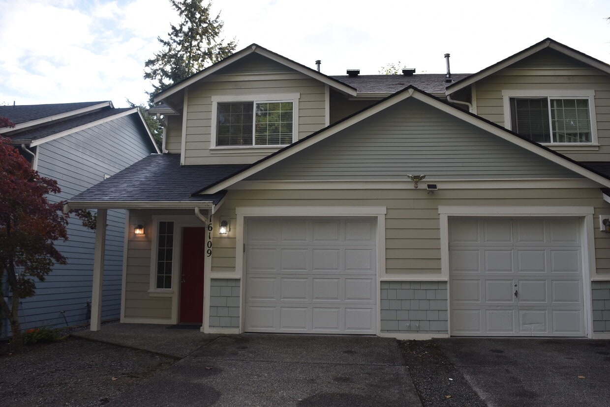 Foto principal - 16109 124th Avenue Ct E