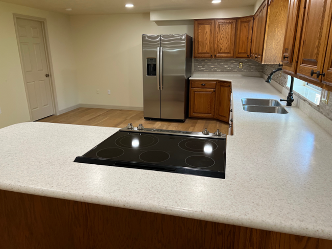 Building Photo - 2656 Oak Hills Dr