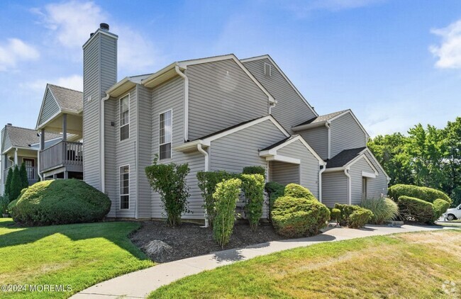 Building Photo - 339 Yorkshire Pl