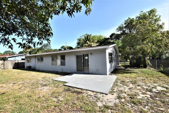 Photo - 4871 NW 1st Ct House