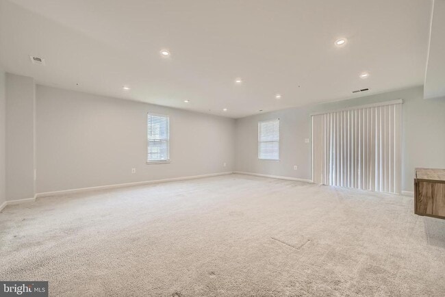 Building Photo - 2911 Stagg Ln