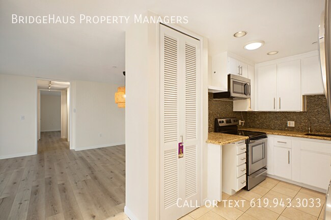 Building Photo - Great 2 Bed/2 Bath Mission Hills Condo Wit...