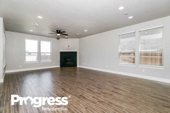 Building Photo - 160 Isabella Wy
