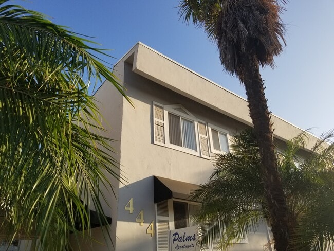 Building Photo - 444 E Providencia Ave